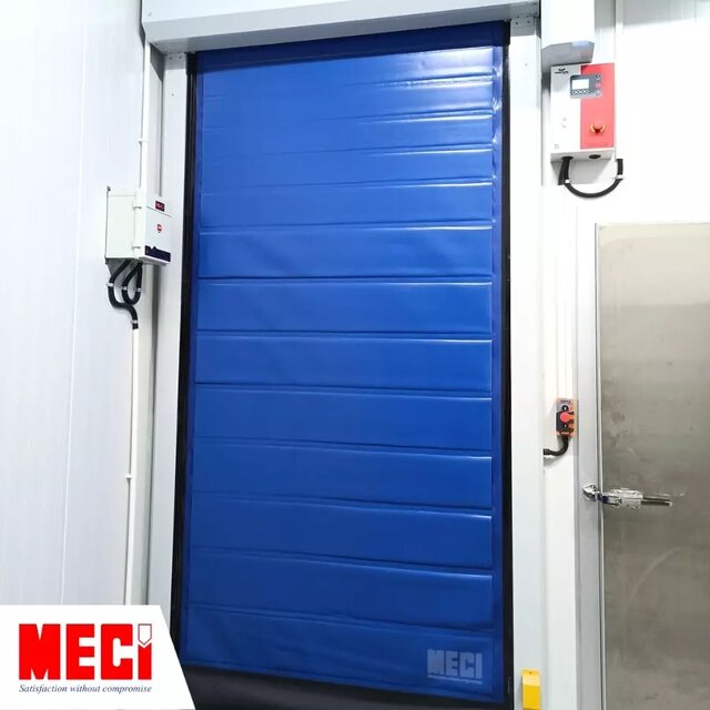Sản phẩm Cửa cuốn nhanh kho lạnh MECI tại nhà xưởng