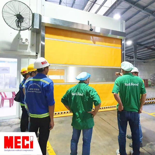 Sản phẩm Cửa cuốn nhanh tiêu chuẩn MECI tại nhà xưởng