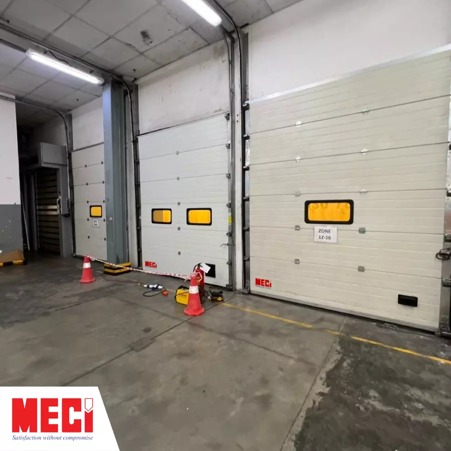 Sản phẩm Cửa trượt trần