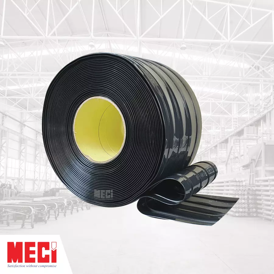 Cuộn nhựa PVC đen gân