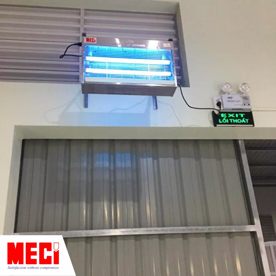 Sản phẩm Đèn diệt côn trùng MECI được lắp đặt tại nhà xưởng