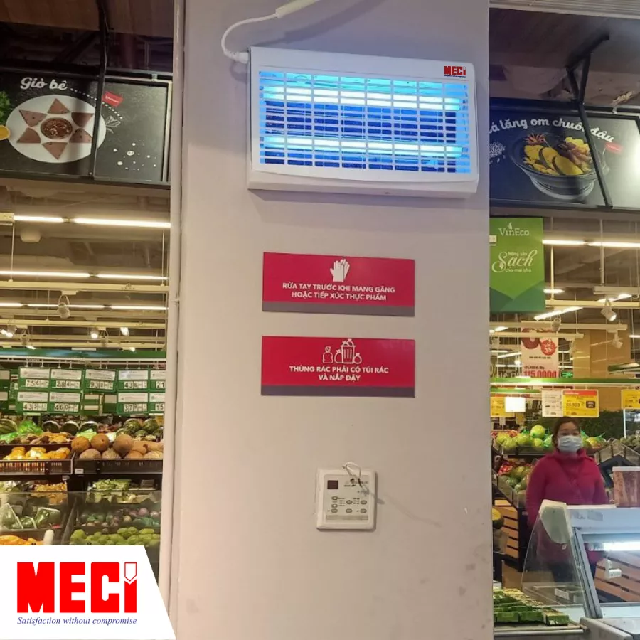 Sản phẩm Đèn diệt côn trùng MECI được lắp đặt tại siêu thị