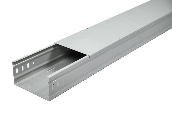 Thang máng cáp được phủ một lớp sơn tĩnh điện bên ngoài