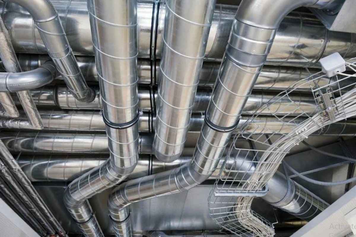 Sử dụng ống thông gió inox giúp tăng mỹ quan cho nhà xưởng