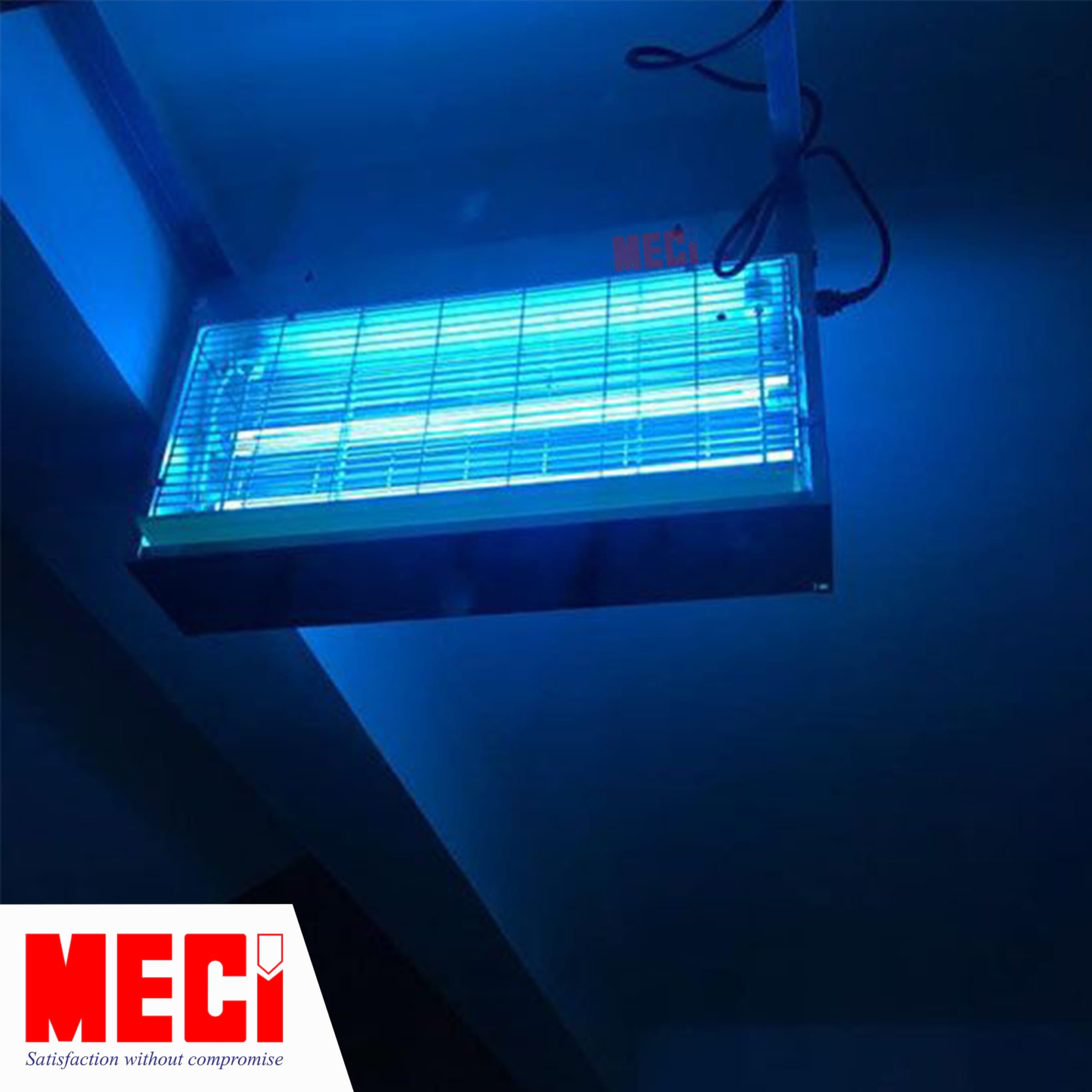 Đèn diệt côn trùng từ MECI đang hoạt động vào ban đêm