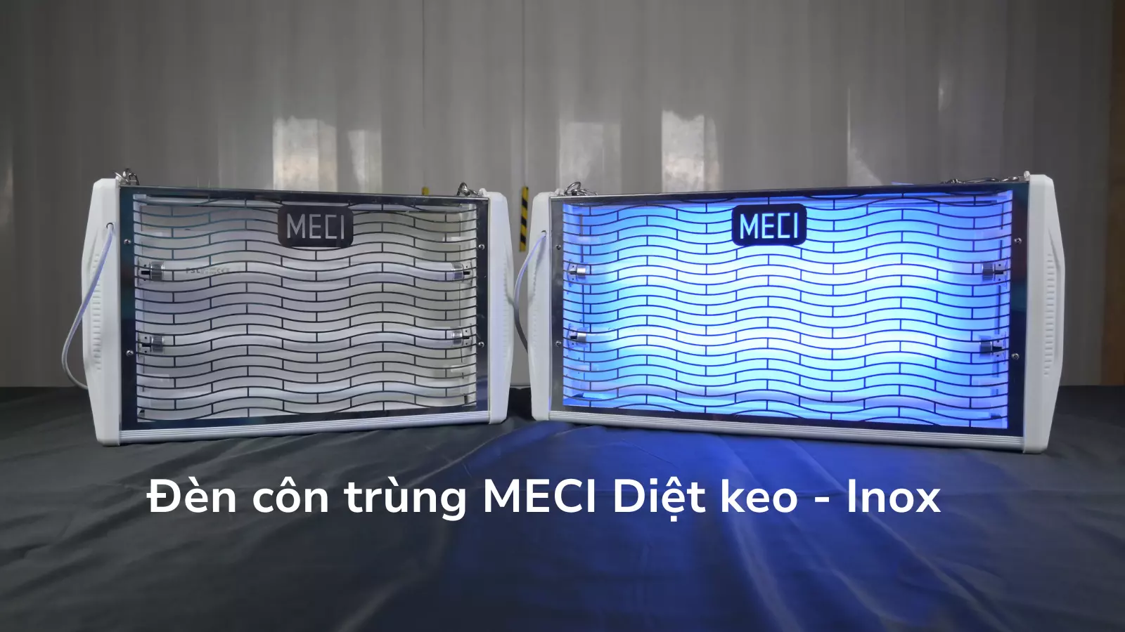 Hai đèn diệt côn trùng MECI trên bàn
