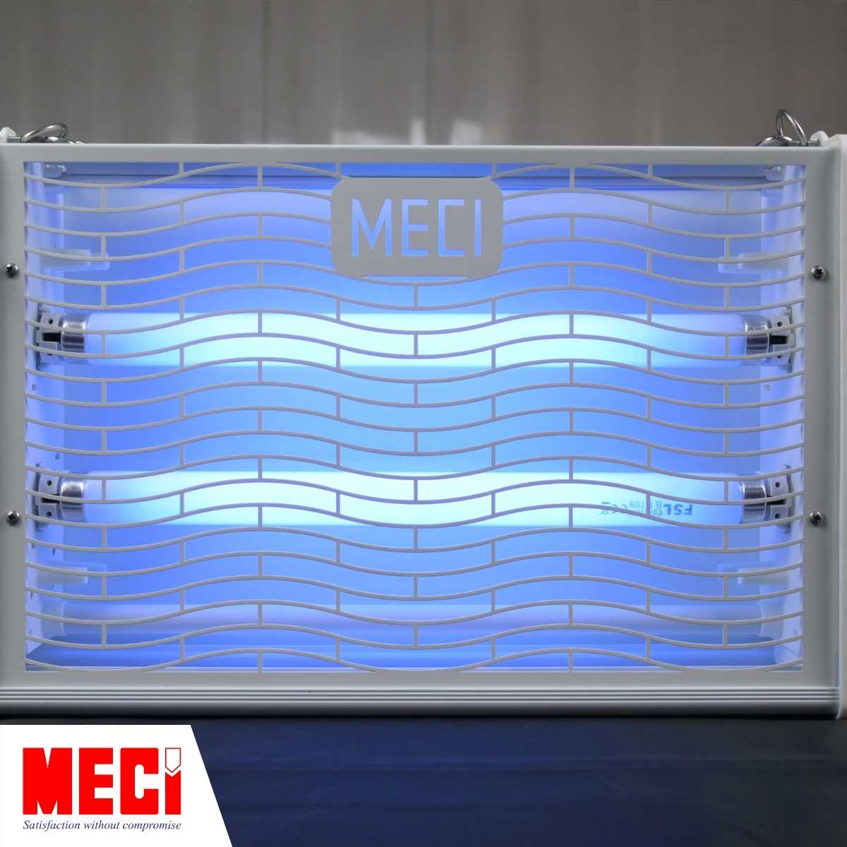 Đèn côn trùng MECI đang hoạt động