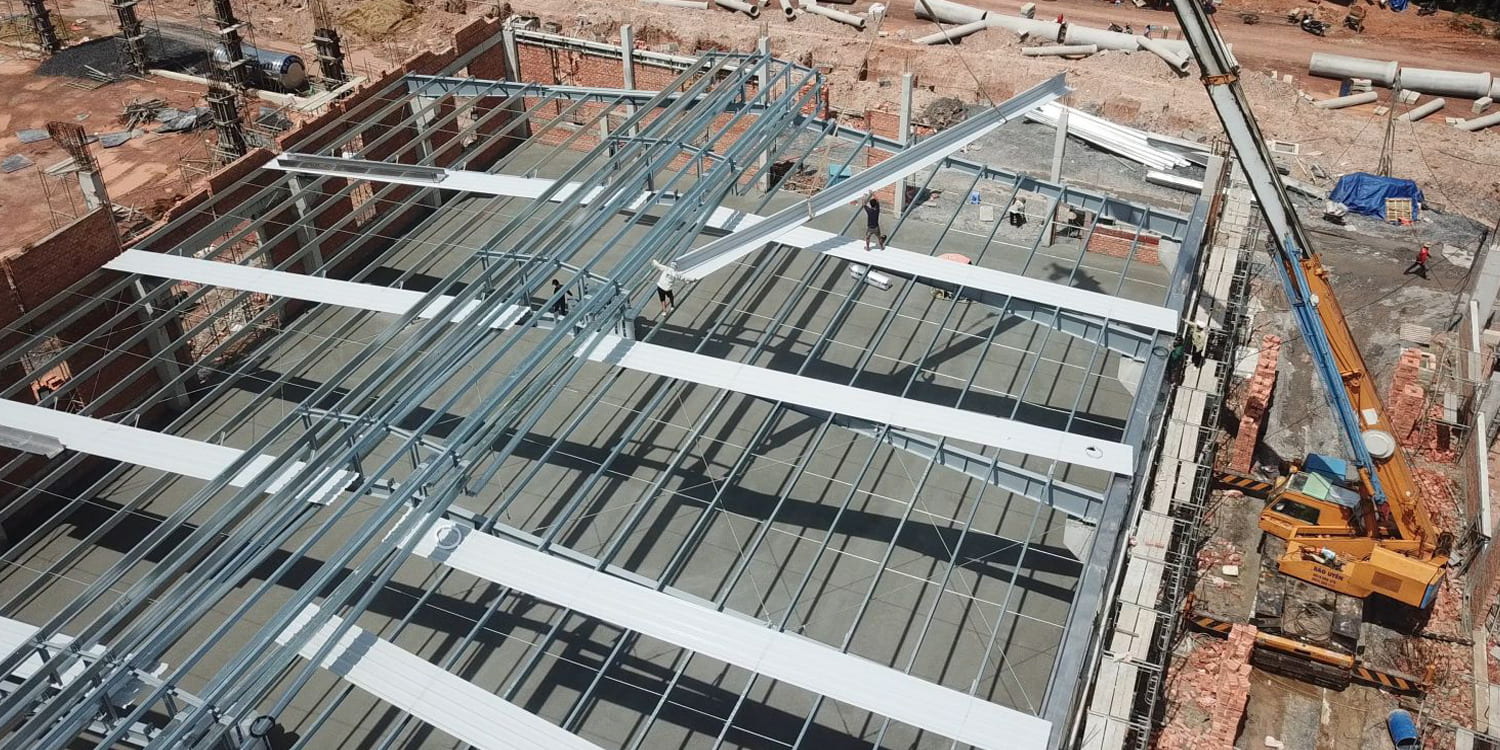 Công ty thiết kế xây dựng BIC đang thực hiện triển khai xây dựng một nhà xưởng công nghiệp