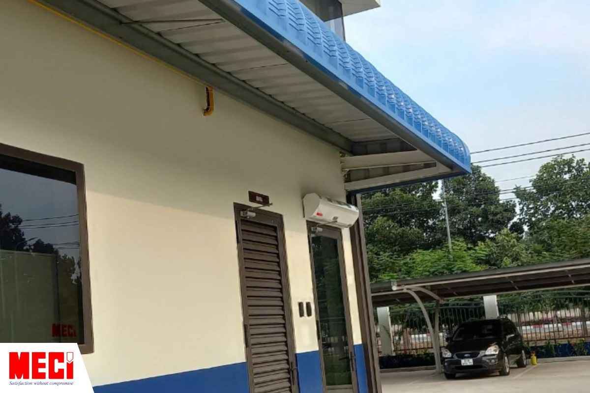 quạt cắt gió được lắp tại nhà máy Spartronics