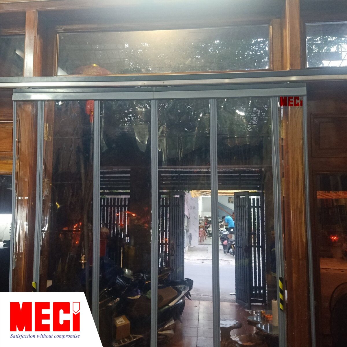 Rèm nhựa nam châm hệ lùa của MECI