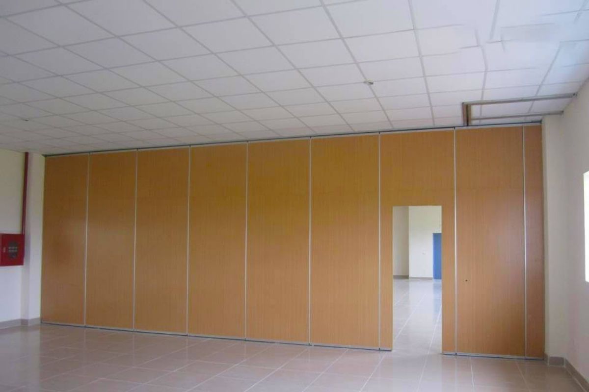 Vách ngăn nhà xưởng bằng tấm alu