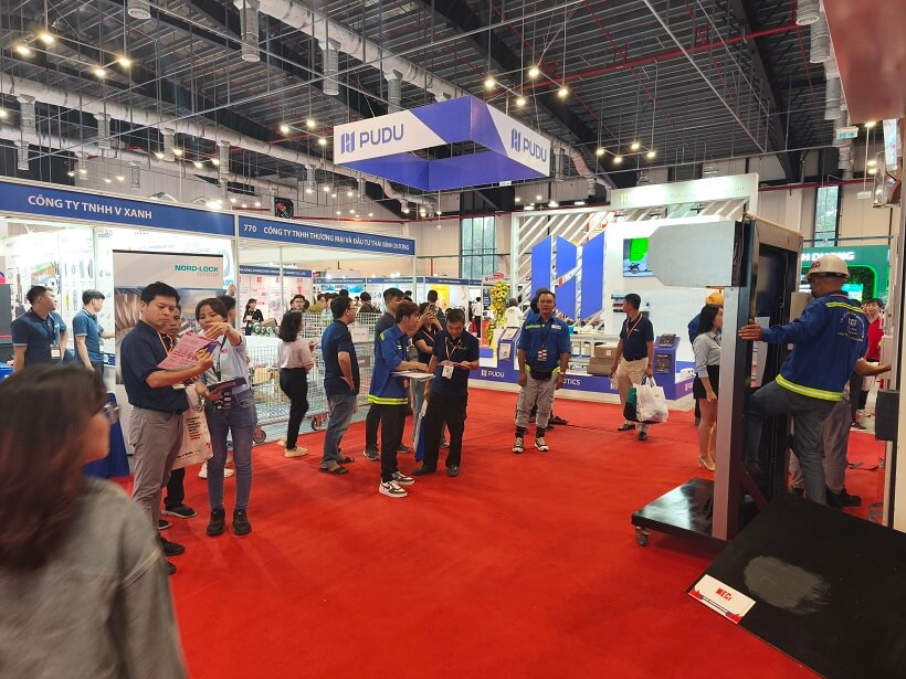 Gian hàng MECI Việt Nam thu hút được rất nhiều sự chú ý của khách hàng