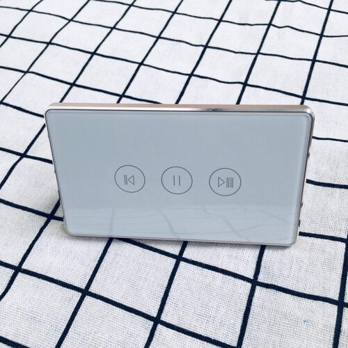 Bộ điều khiển cửa cuốn qua điện thoại